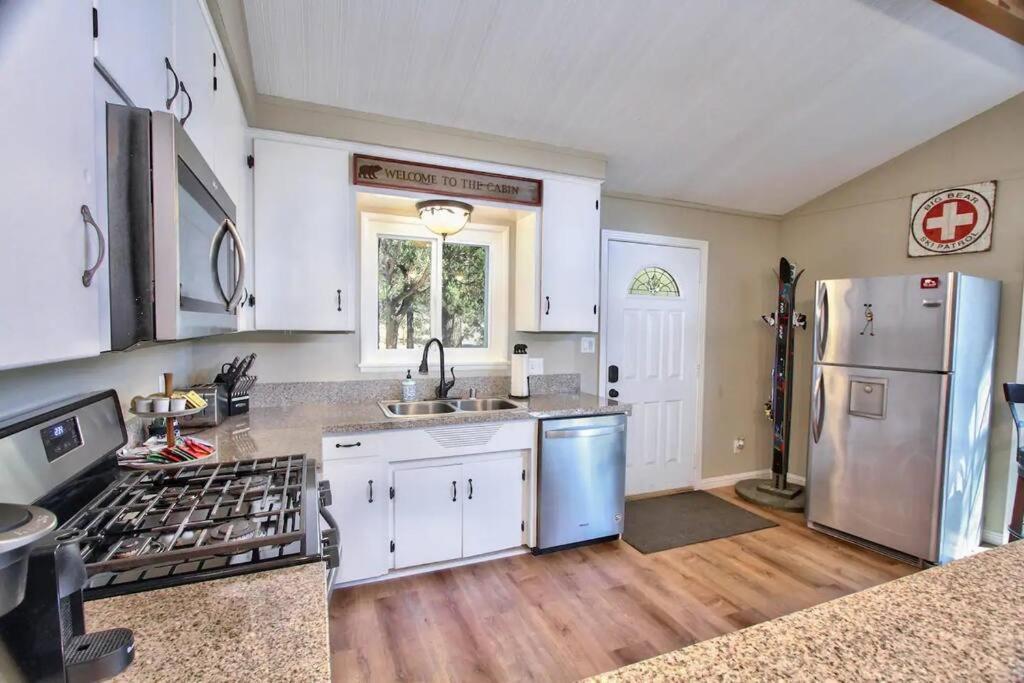 Chalet Monterey W/Hot Tub - Big Decks/Bbq Villa Big Bear Lake Buitenkant foto