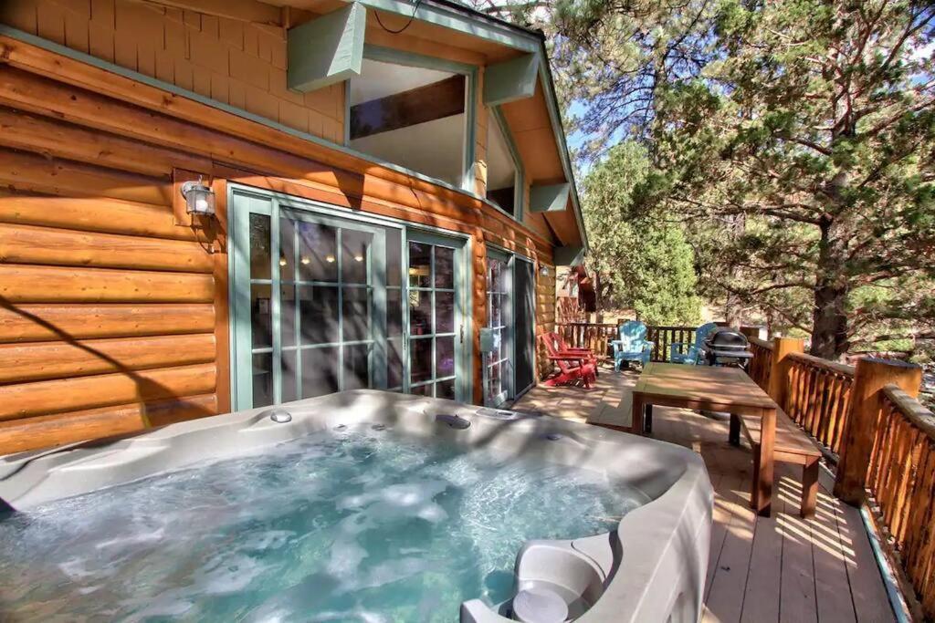 Chalet Monterey W/Hot Tub - Big Decks/Bbq Villa Big Bear Lake Buitenkant foto