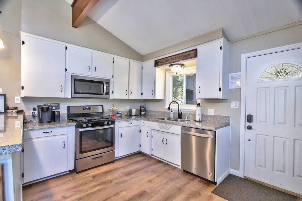 Chalet Monterey W/Hot Tub - Big Decks/Bbq Villa Big Bear Lake Buitenkant foto
