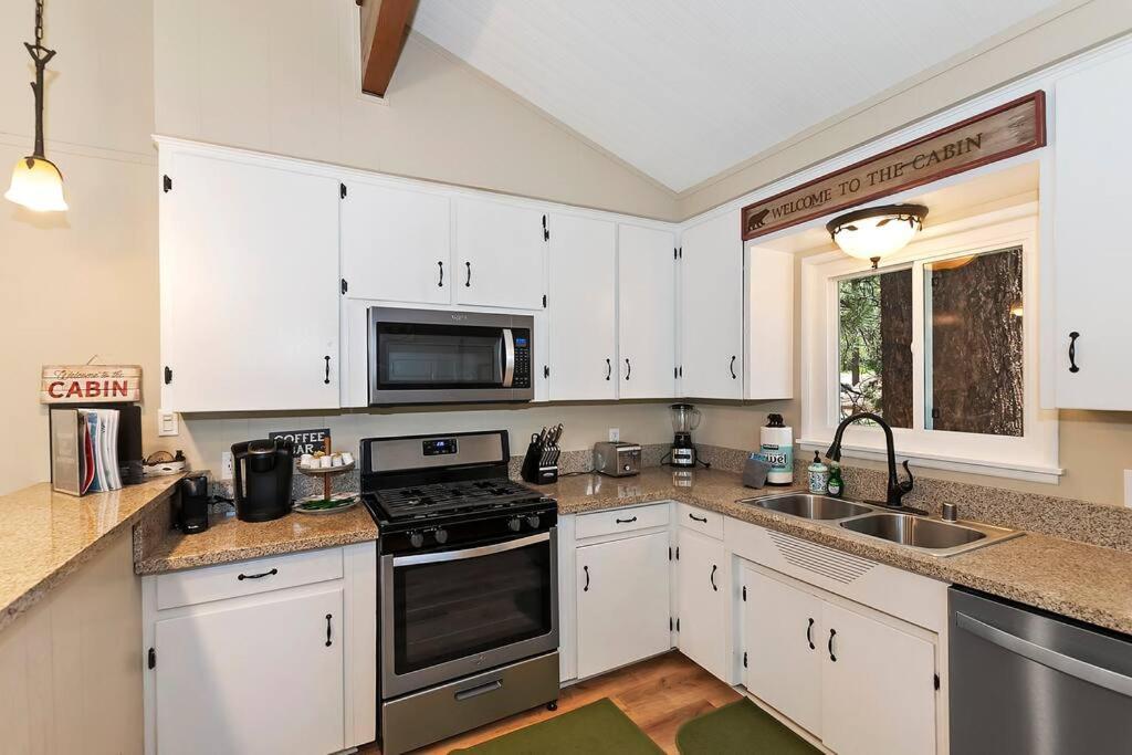 Chalet Monterey W/Hot Tub - Big Decks/Bbq Villa Big Bear Lake Buitenkant foto