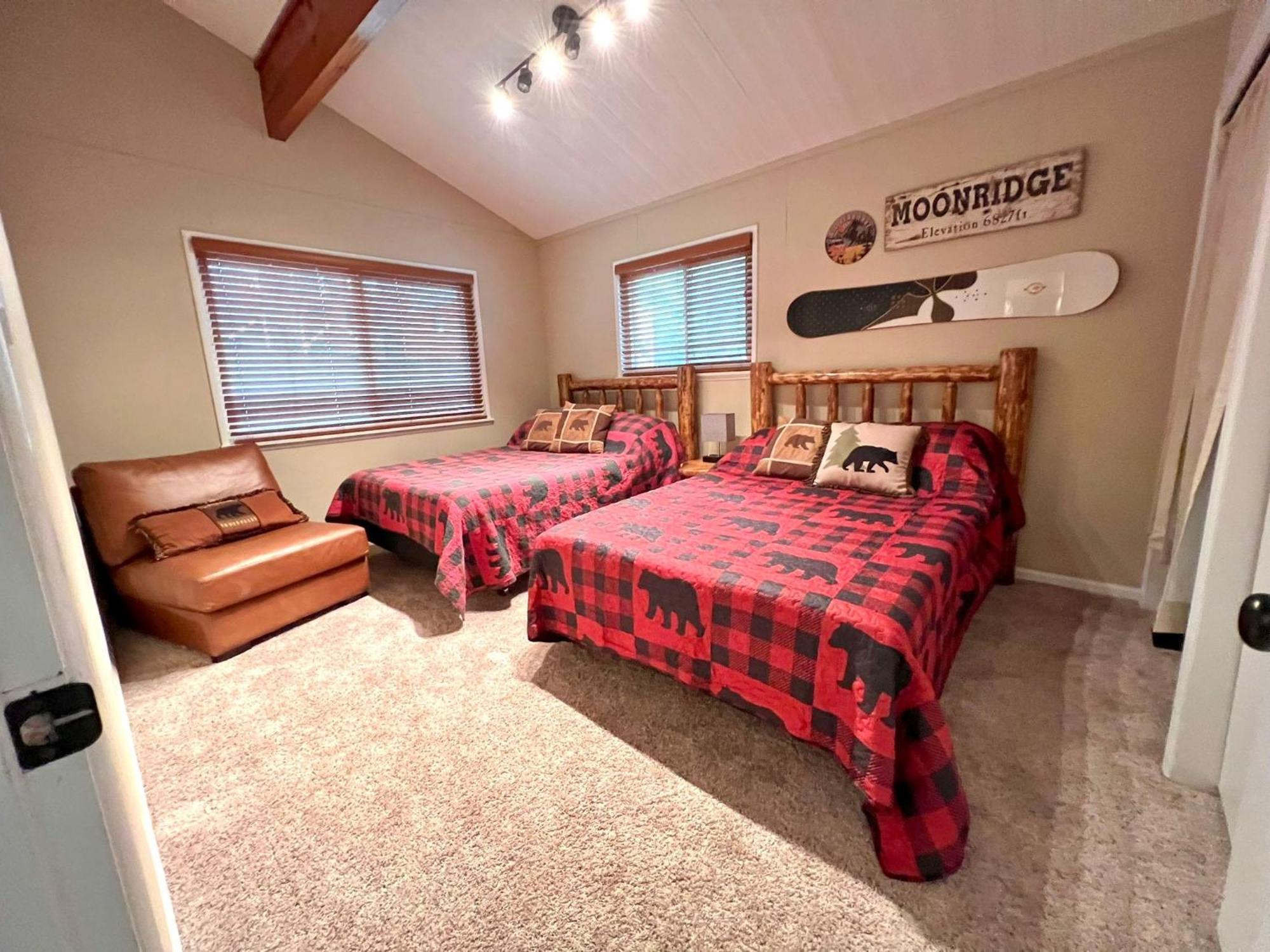 Chalet Monterey W/Hot Tub - Big Decks/Bbq Villa Big Bear Lake Buitenkant foto